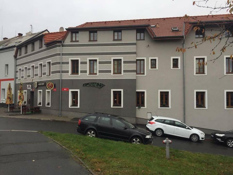 Penzion V Zatacce Plzeň Exteriör bild