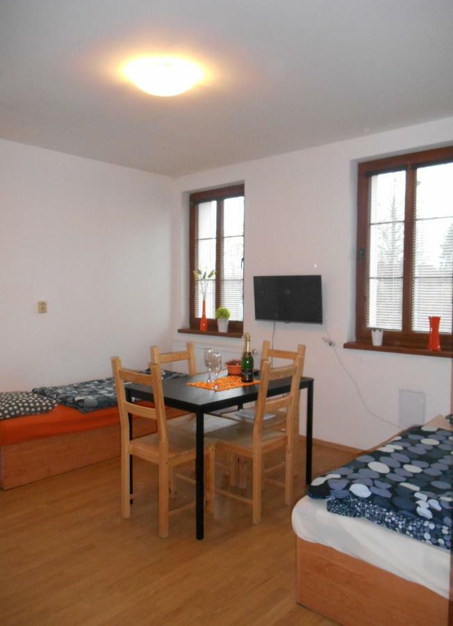 Penzion V Zatacce Plzeň Exteriör bild