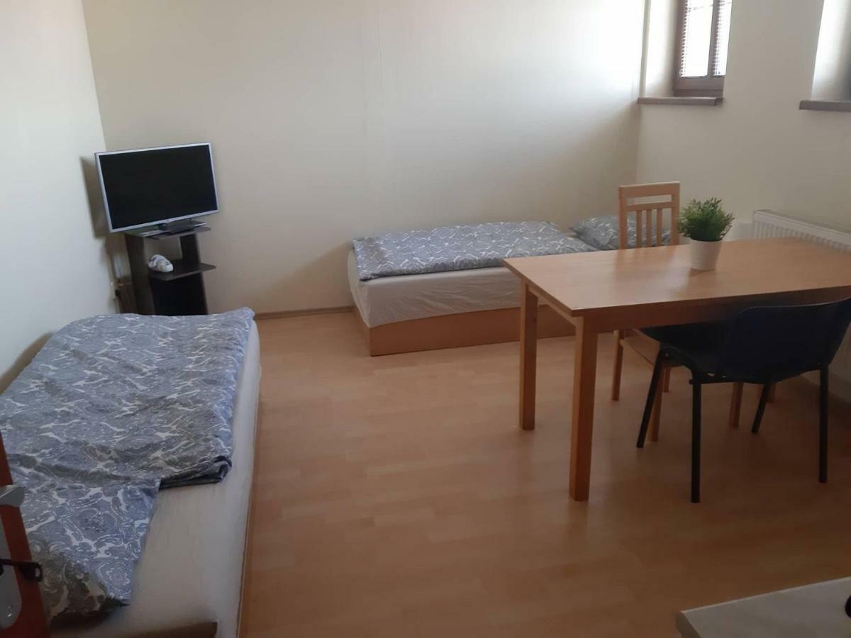 Penzion V Zatacce Plzeň Exteriör bild